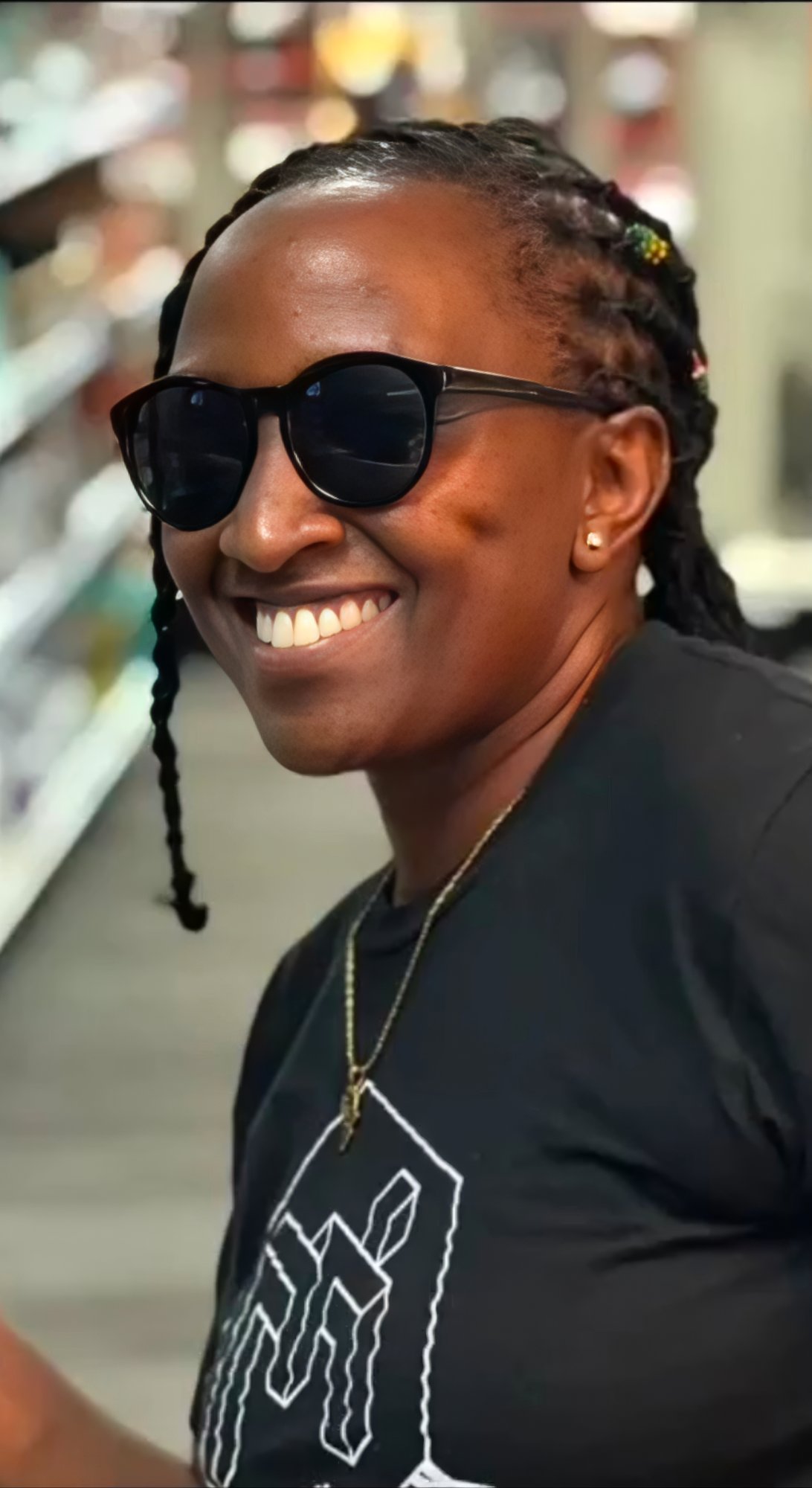 Happy client after loc retwist near me — dreadlocks retwist Middletown DE loctician Sinkor Beauty Salon